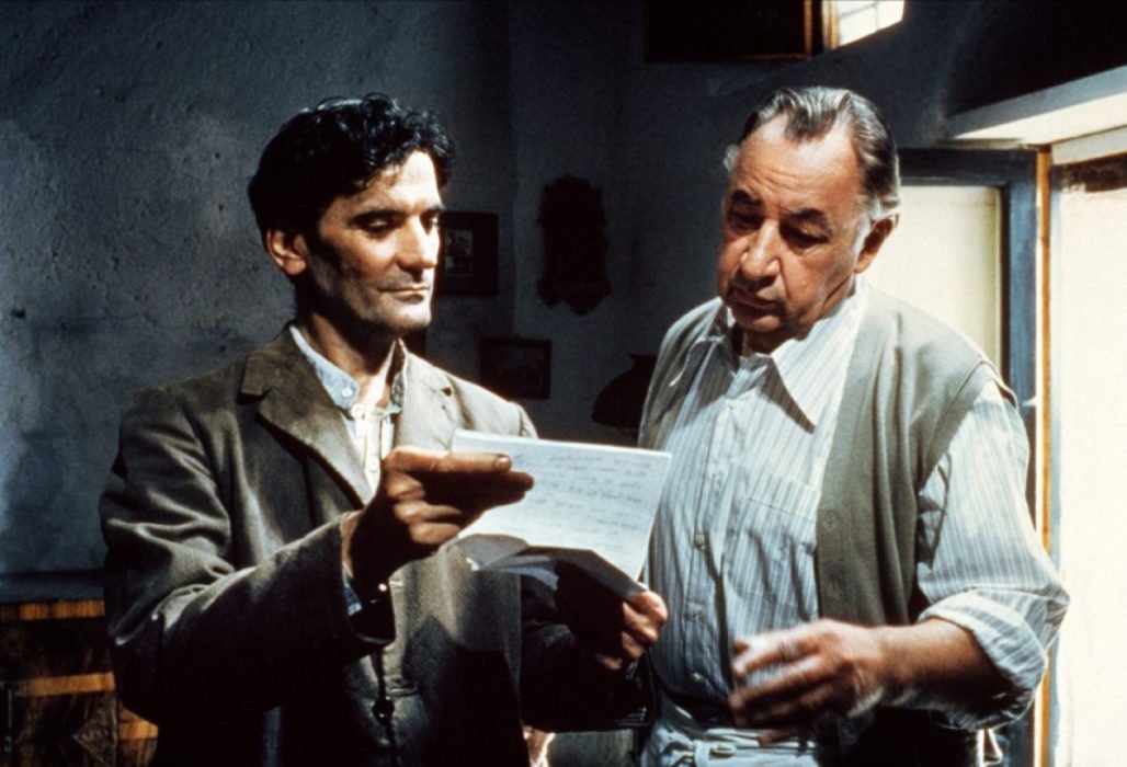 CINE DE LITERATURA: EL CARTERO DE NERUDA ARDIENTE