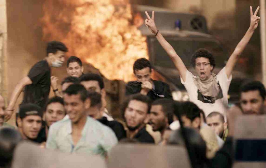 Clash (Eshtebak, 2016), de Mohamed Diab