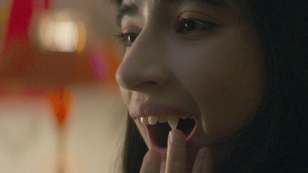 Vampira humanista busca suicida (Vampire humaniste cherche suicidaire consentant, 2023), de Ana Valverde